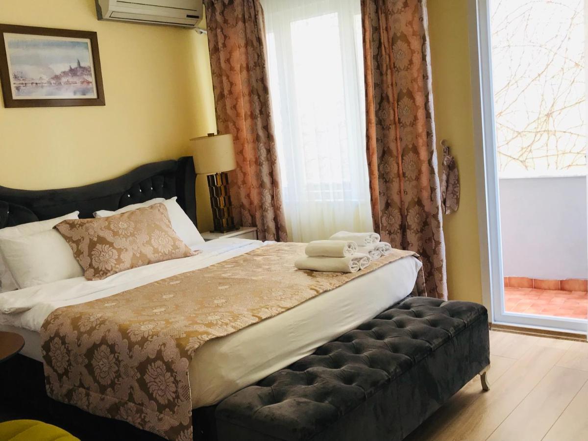 La Mer Suite Pansiyon Istanbul Bagian luar foto