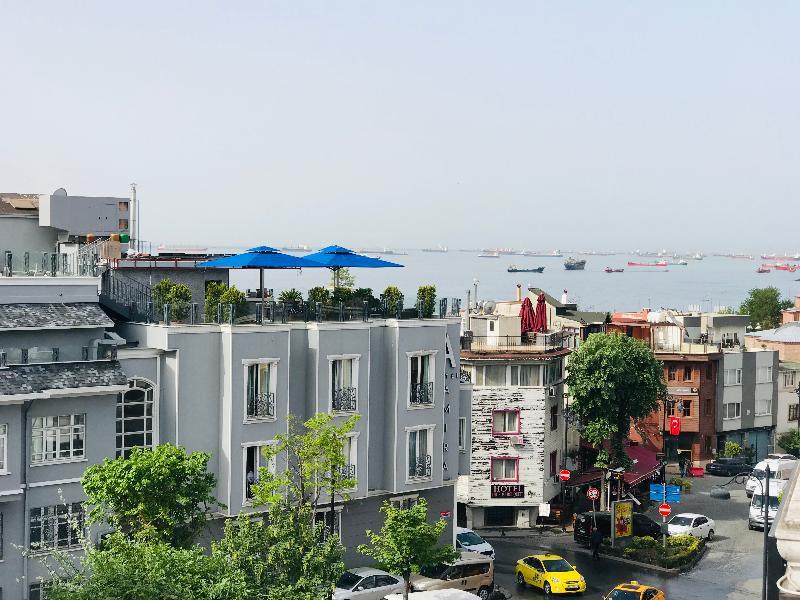 La Mer Suite Pansiyon Istanbul Bagian luar foto