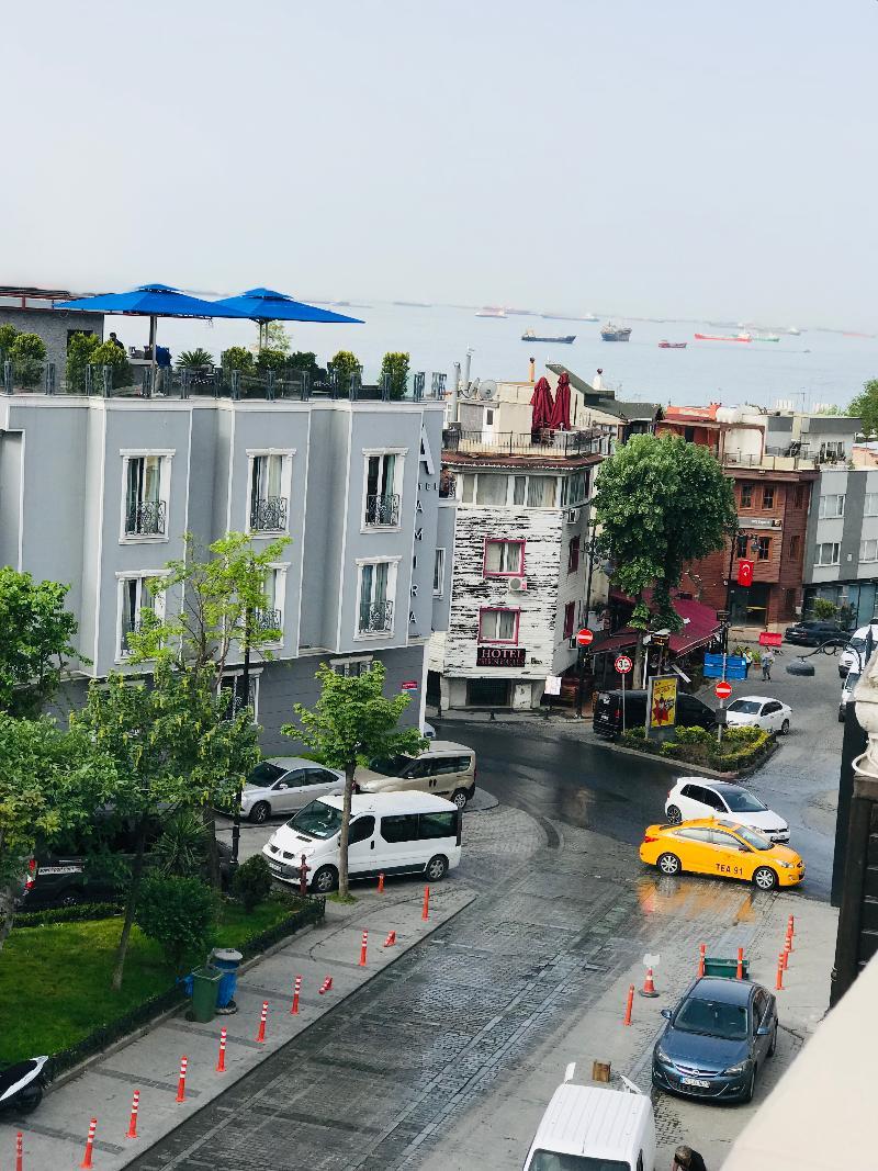 La Mer Suite Pansiyon Istanbul Bagian luar foto